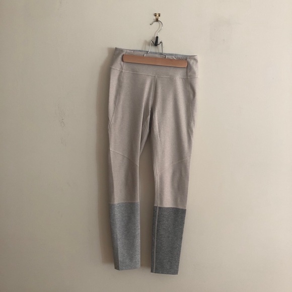 Outdoor Voices Dipped Leggings - Picture 2 of 7